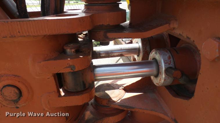 image for item DA7800 1991 Ditch Witch 5110 trencher