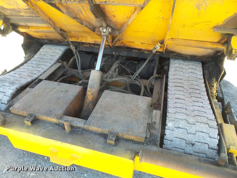 image for item DA8038 1996 LeeBoy 1000B paver