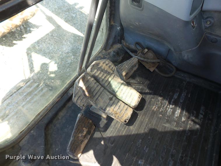 image for item DA8063 2002 Komatsu PC300LC-7L excavator