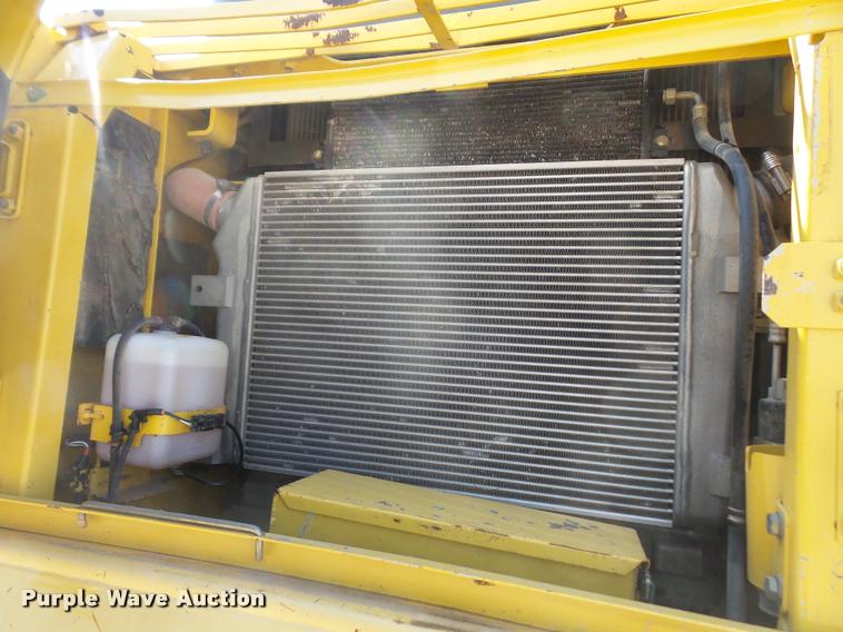 image for item DA8063 2002 Komatsu PC300LC-7L excavator