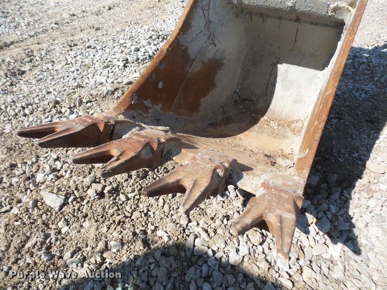 image for item DA8063 2002 Komatsu PC300LC-7L excavator