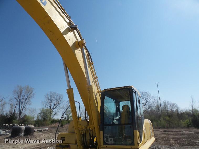 image for item DA8063 2002 Komatsu PC300LC-7L excavator