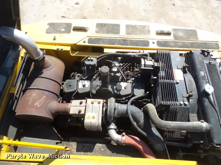 image for item DA8071 2004 Komatsu PC200LC-7L excavator