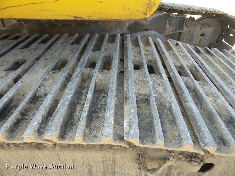 image for item DA8071 2004 Komatsu PC200LC-7L excavator