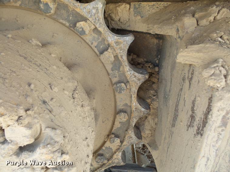 image for item DA8071 2004 Komatsu PC200LC-7L excavator