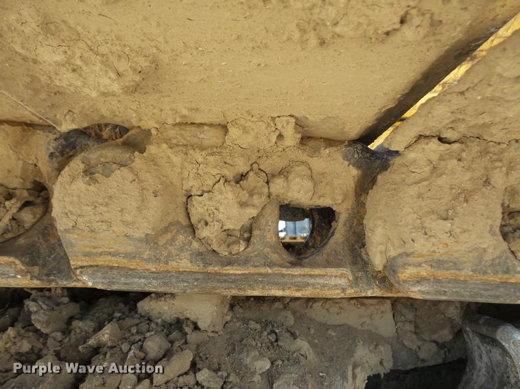 image for item DA8071 2004 Komatsu PC200LC-7L excavator