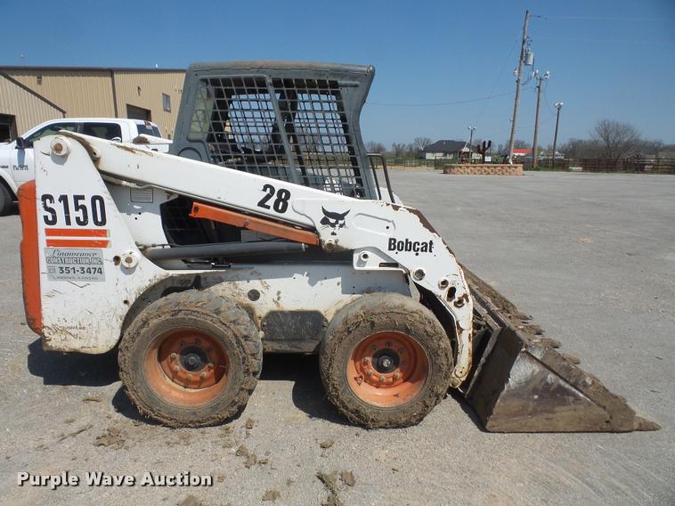 image for item DA8075 2004 Bobcat S150 skid steer