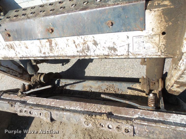 image for item DA8075 2004 Bobcat S150 skid steer