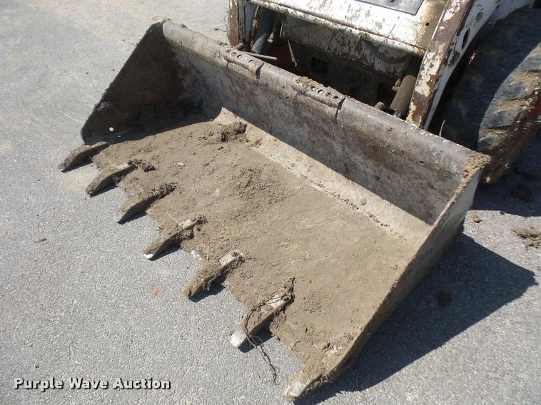 image for item DA8075 2004 Bobcat S150 skid steer