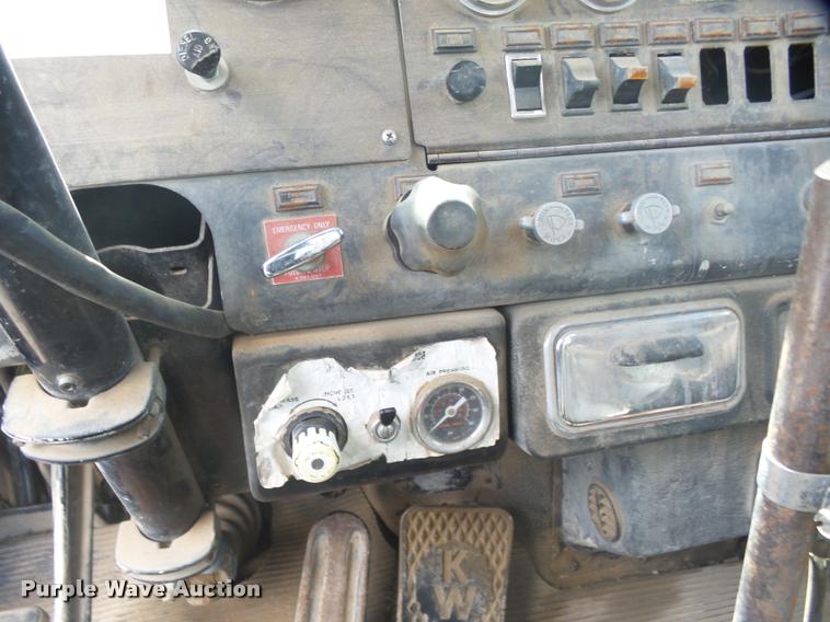 image for item DB0905 1988 Kenworth 6500A ready mix truck