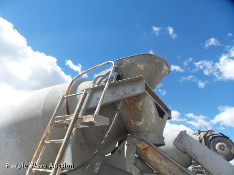 image for item DB0905 1988 Kenworth 6500A ready mix truck