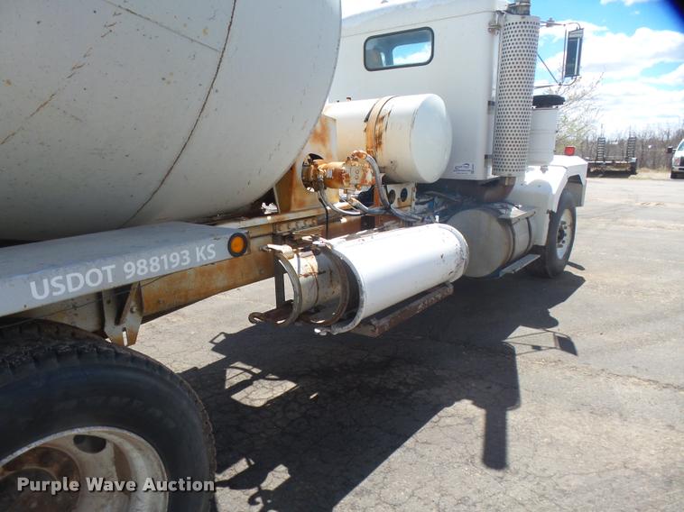 image for item DB0905 1988 Kenworth 6500A ready mix truck