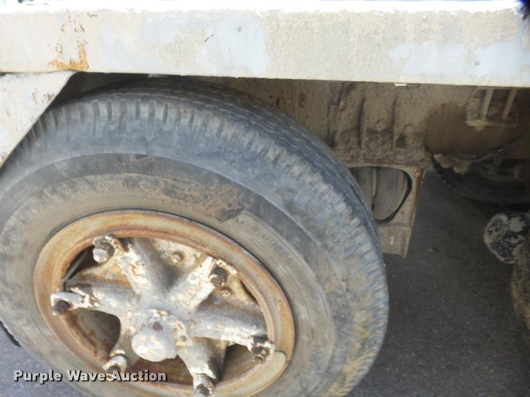 image for item DB0905 1988 Kenworth 6500A ready mix truck