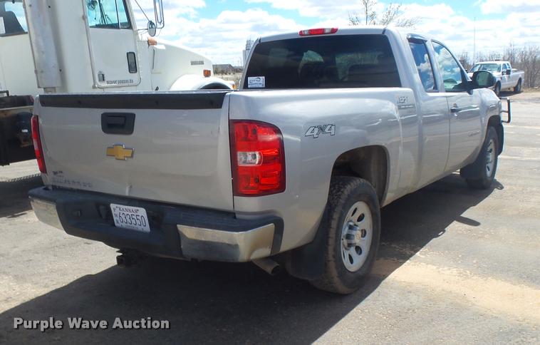 image for item DB0907 2008 Chevrolet Silverado 1500 Ext. Cab pickup truck