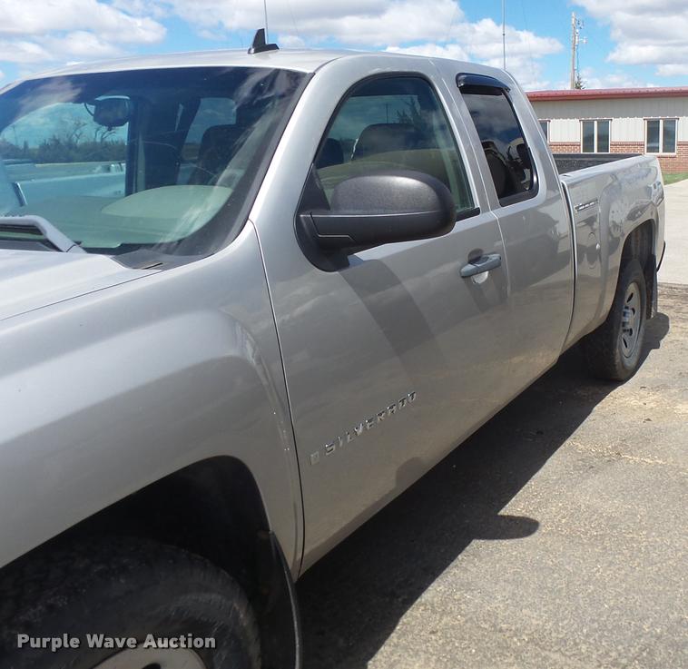 image for item DB0907 2008 Chevrolet Silverado 1500 Ext. Cab pickup truck