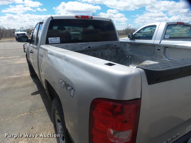 image for item DB0907 2008 Chevrolet Silverado 1500 Ext. Cab pickup truck