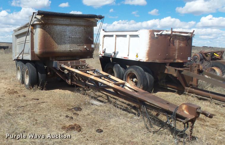 image for item DB0910 1979 end dump pup trailer