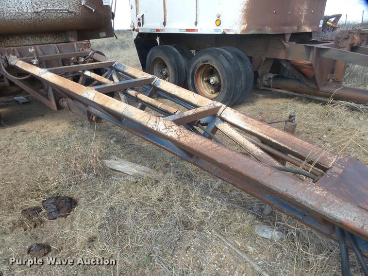 image for item DB0910 1979 end dump pup trailer
