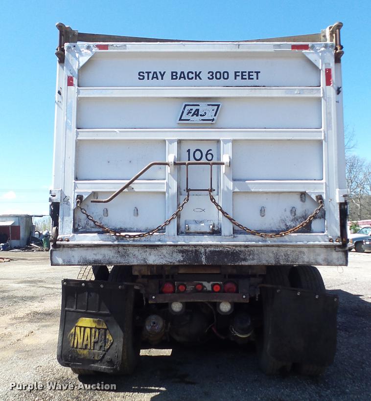 image for item DB1519 2001 Sterling L9500 dump truck