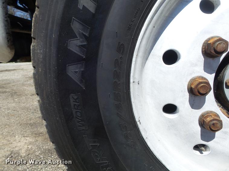 image for item DB1519 2001 Sterling L9500 dump truck