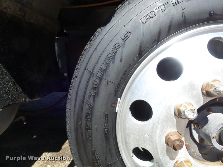 image for item DB1519 2001 Sterling L9500 dump truck