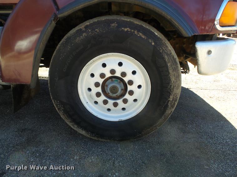 image for item DB1519 2001 Sterling L9500 dump truck