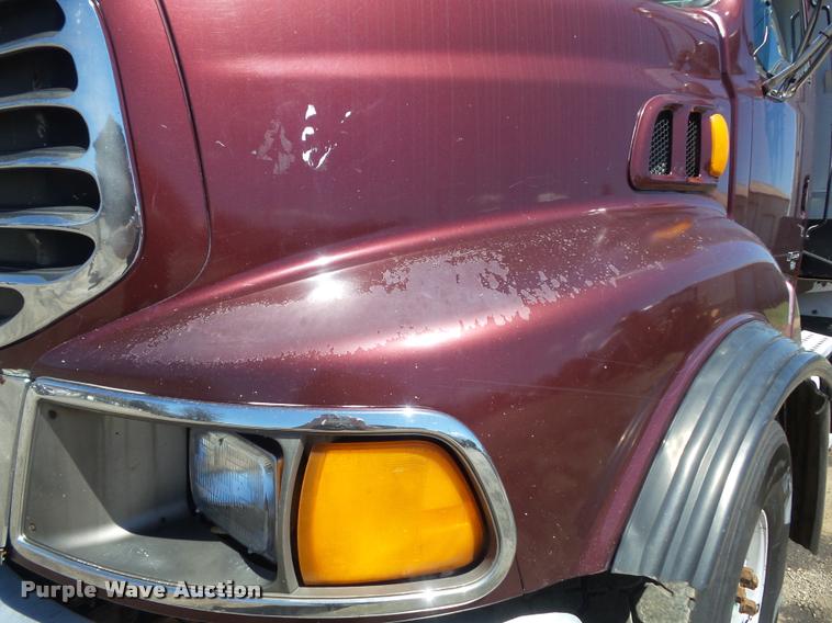 image for item DB1519 2001 Sterling L9500 dump truck