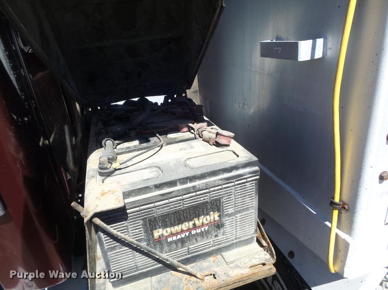 image for item DB1519 2001 Sterling L9500 dump truck