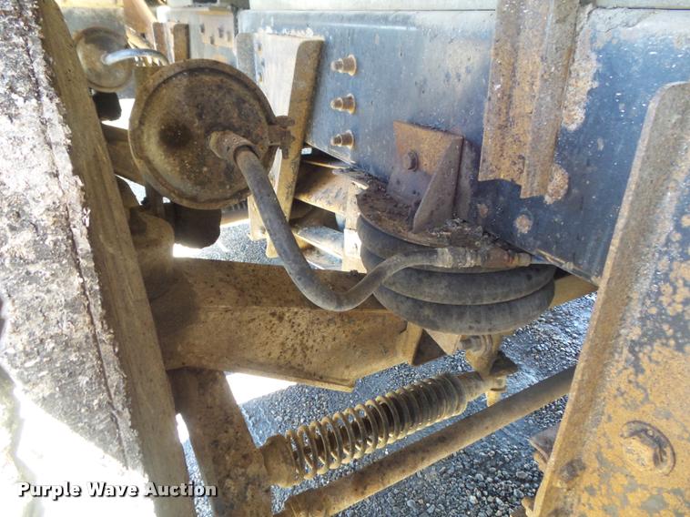 image for item DB1519 2001 Sterling L9500 dump truck