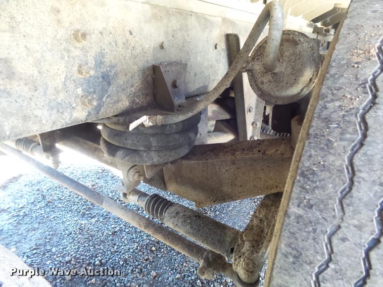 image for item DB1519 2001 Sterling L9500 dump truck