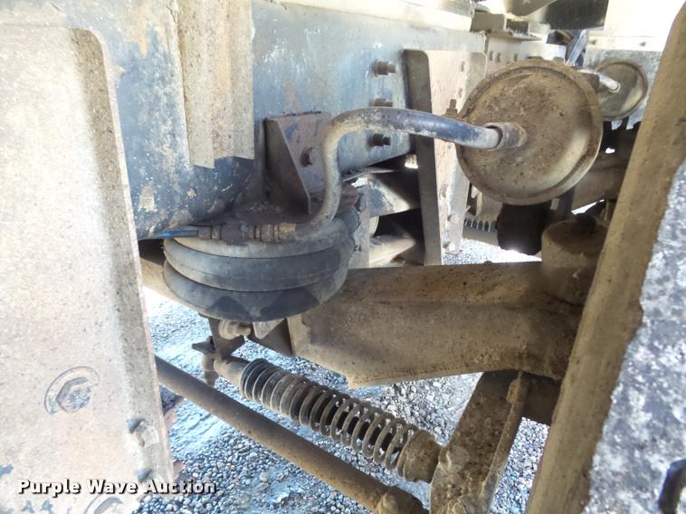 image for item DB1519 2001 Sterling L9500 dump truck