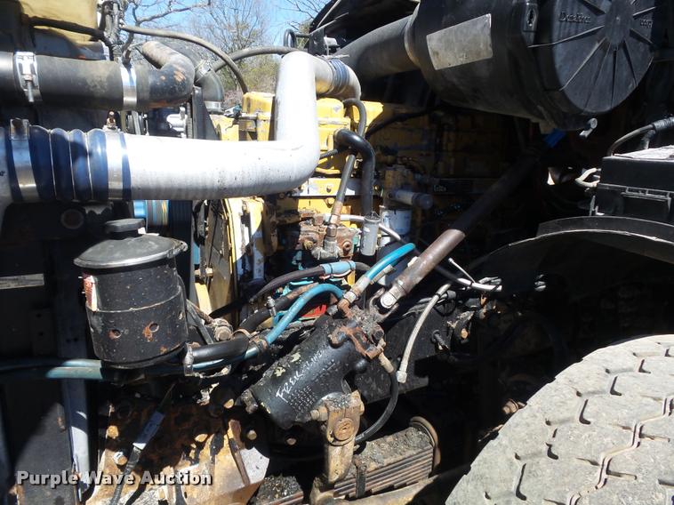 image for item DB1519 2001 Sterling L9500 dump truck