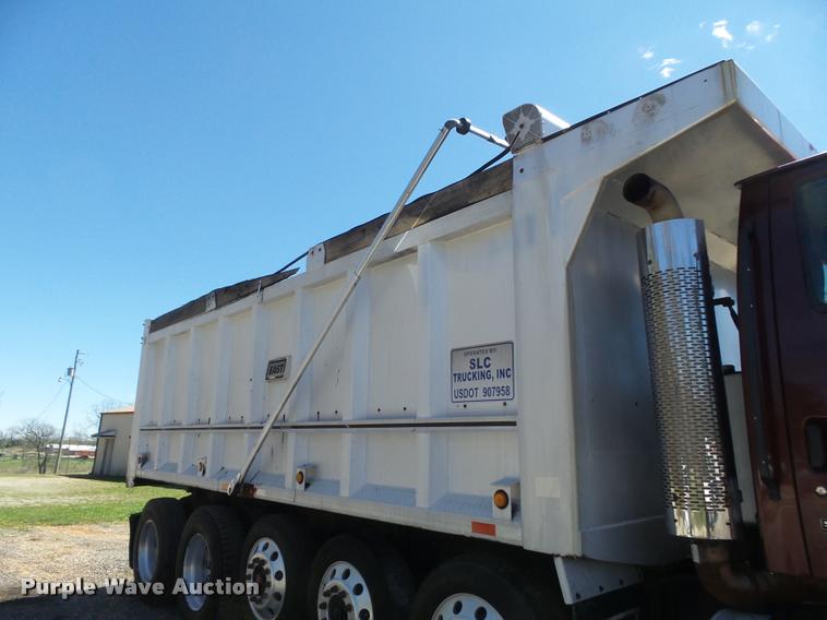 image for item DB1519 2001 Sterling L9500 dump truck