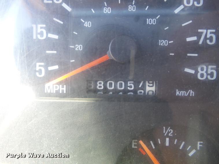 image for item DB1519 2001 Sterling L9500 dump truck