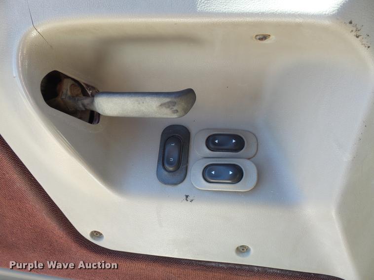 image for item DB1519 2001 Sterling L9500 dump truck