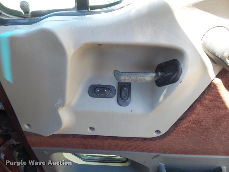 image for item DB1519 2001 Sterling L9500 dump truck