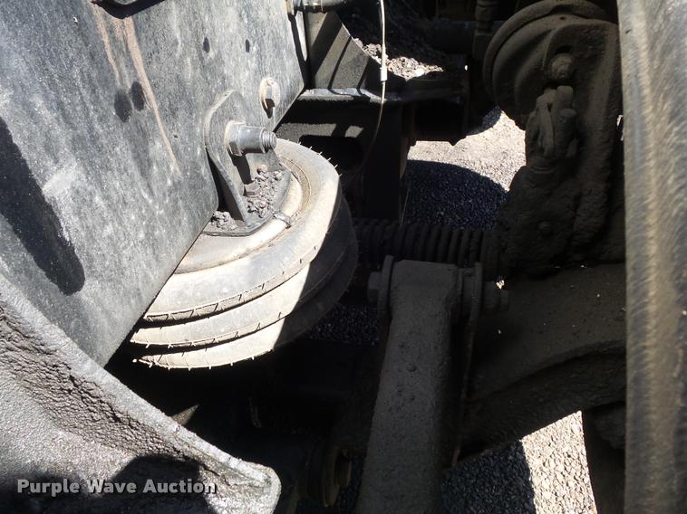 image for item DB1520 2004 Kenworth T800B dump truck