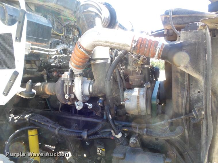 image for item DB1520 2004 Kenworth T800B dump truck