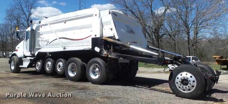 image for item DB1521 2007 Kenworth T800B dump truck