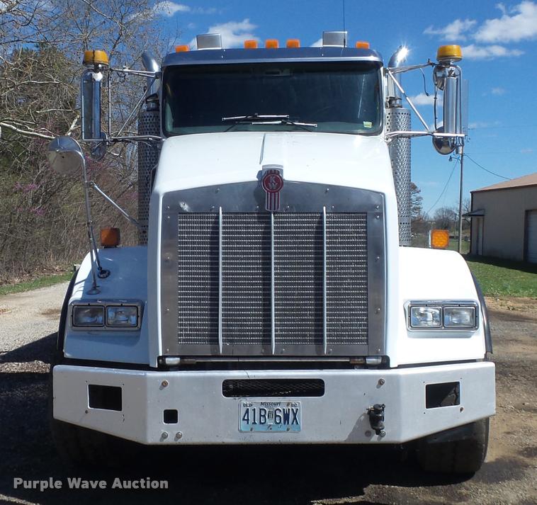 image for item DB1521 2007 Kenworth T800B dump truck