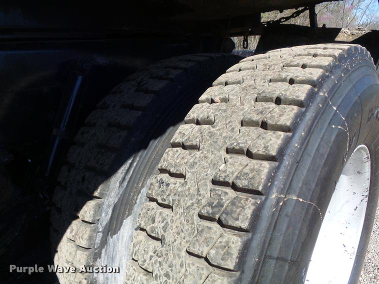 image for item DB1521 2007 Kenworth T800B dump truck