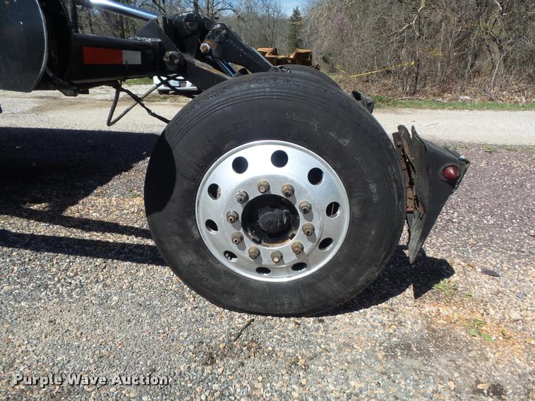 image for item DB1521 2007 Kenworth T800B dump truck