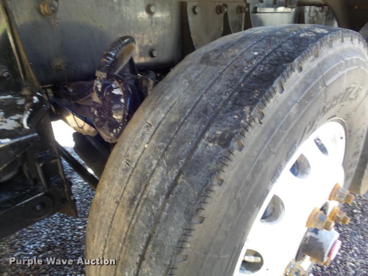 image for item DB1521 2007 Kenworth T800B dump truck