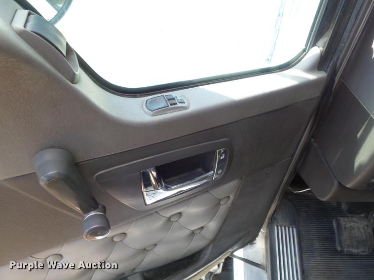 image for item DB1521 2007 Kenworth T800B dump truck