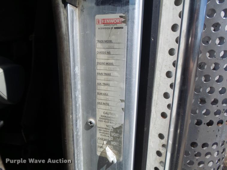 image for item DB1521 2007 Kenworth T800B dump truck