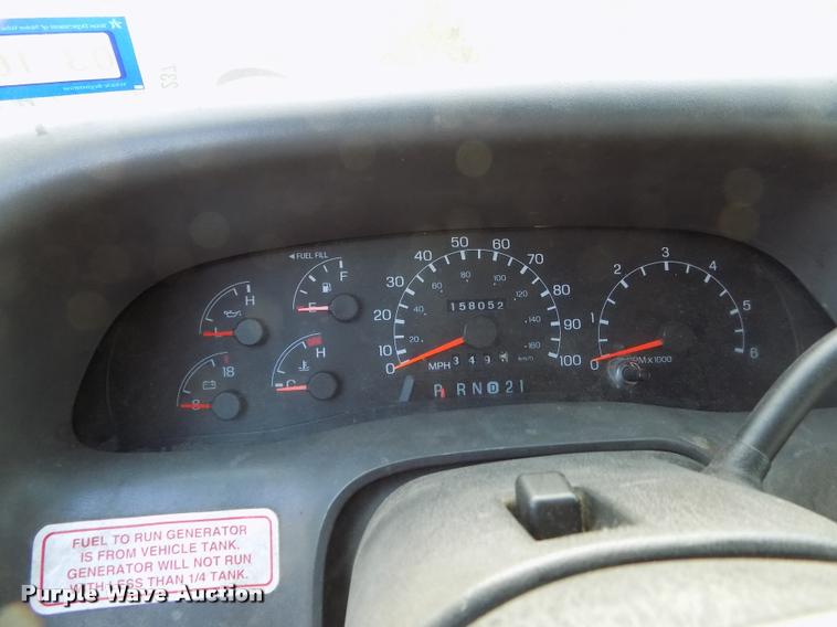 image for item DC7237 1999 Ford F350 bucket truck