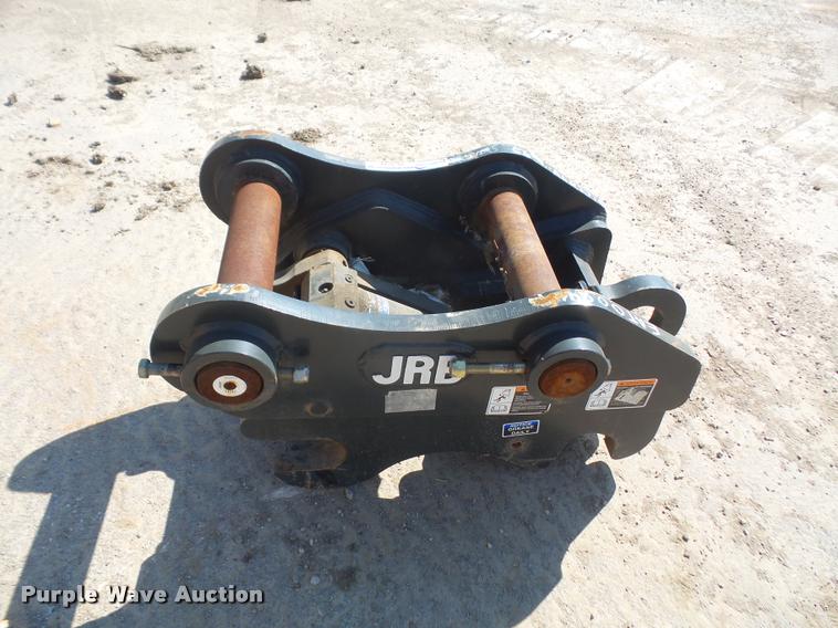 image for item DC9244 JRB hydraulic quick coupler