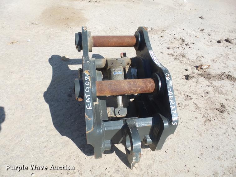 image for item DC9244 JRB hydraulic quick coupler