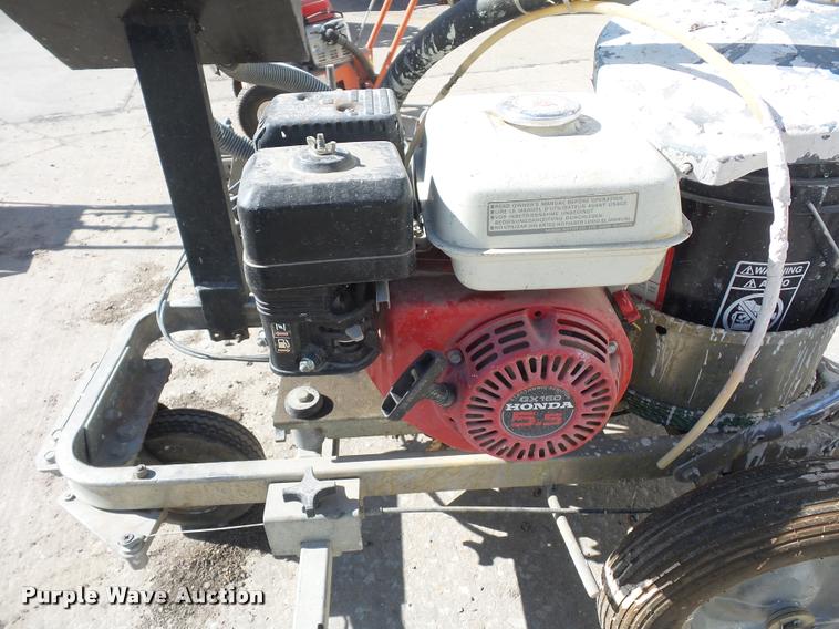 image for item DD9251 LDI 160 airless paint striper