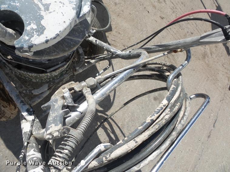 image for item DD9251 LDI 160 airless paint striper